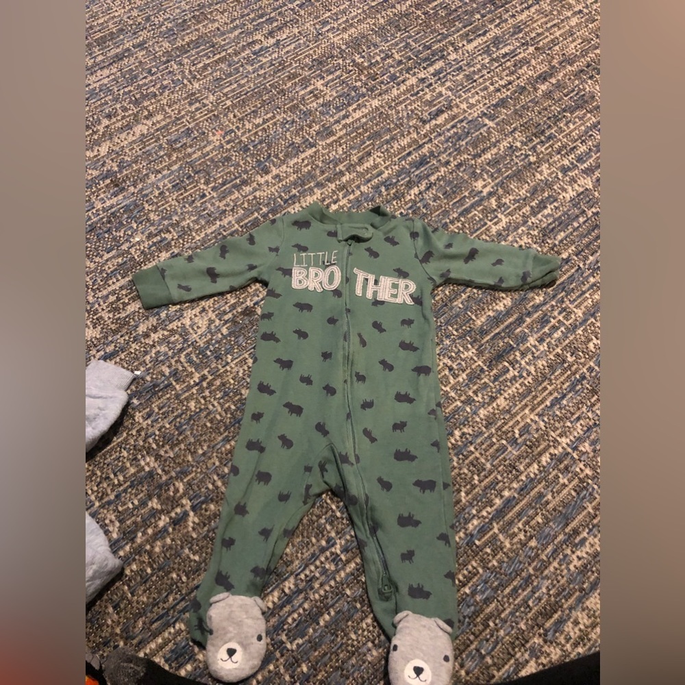 Size 3 to 6 month carters sleeper